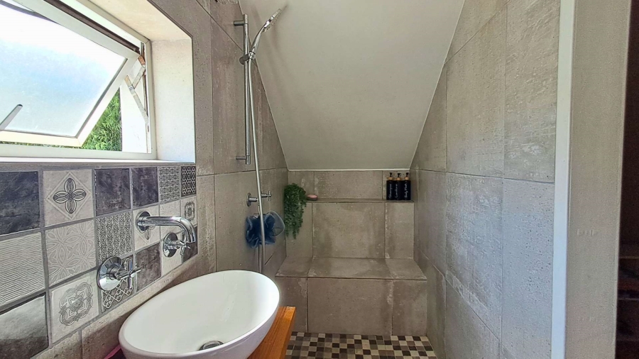 3 Bedroom Property for Sale in De Oude Spruit Western Cape